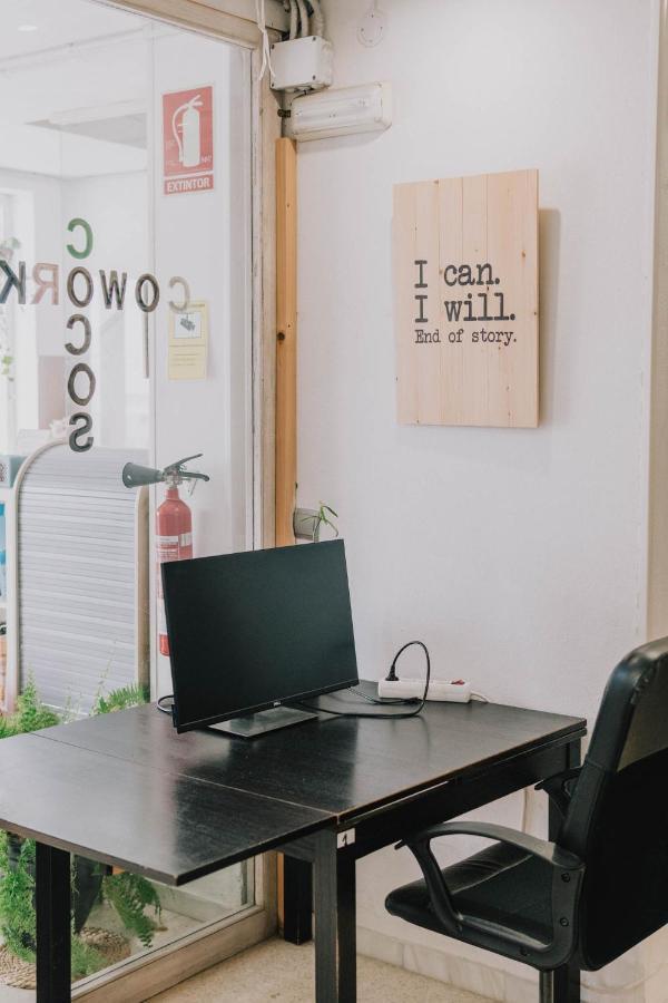 La Cocotera Boutique Hostel & Coworking Тарифа Экстерьер фото