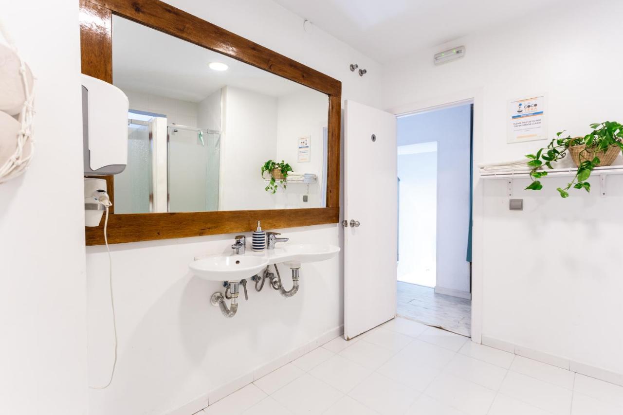 La Cocotera Boutique Hostel & Coworking Тарифа Экстерьер фото