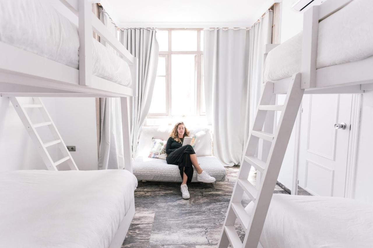La Cocotera Boutique Hostel & Coworking Тарифа Экстерьер фото