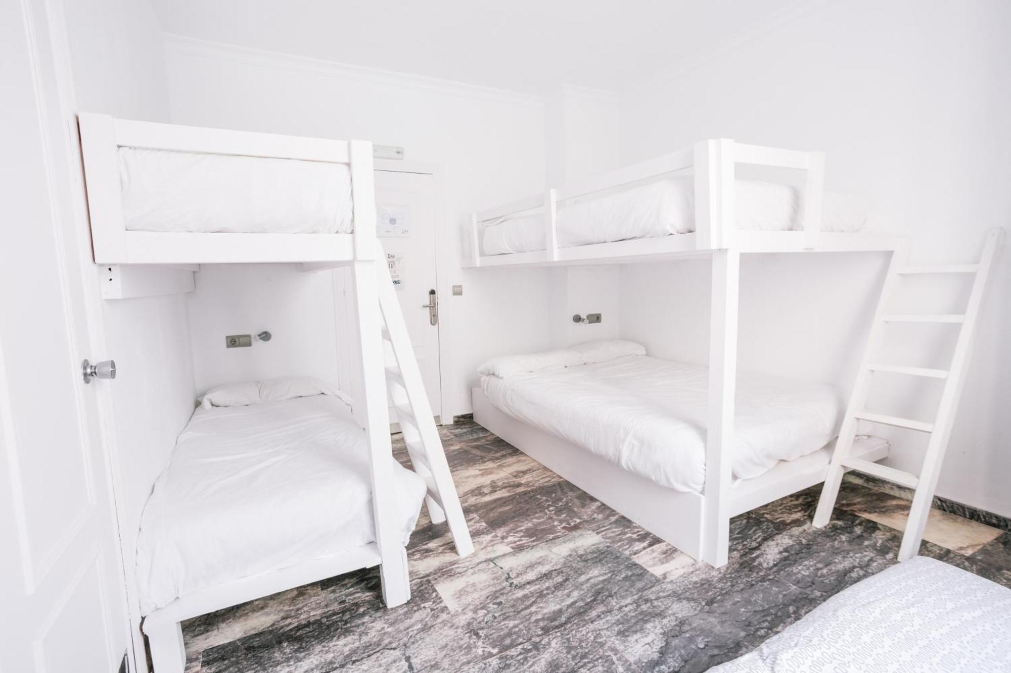 La Cocotera Boutique Hostel & Coworking Тарифа Номер фото