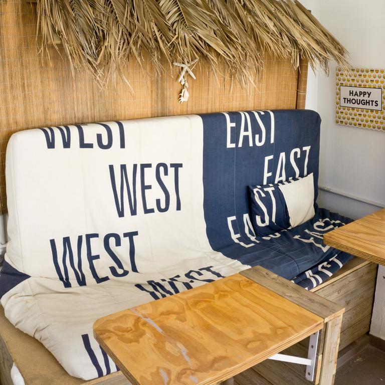 La Cocotera Boutique Hostel & Coworking Тарифа Экстерьер фото