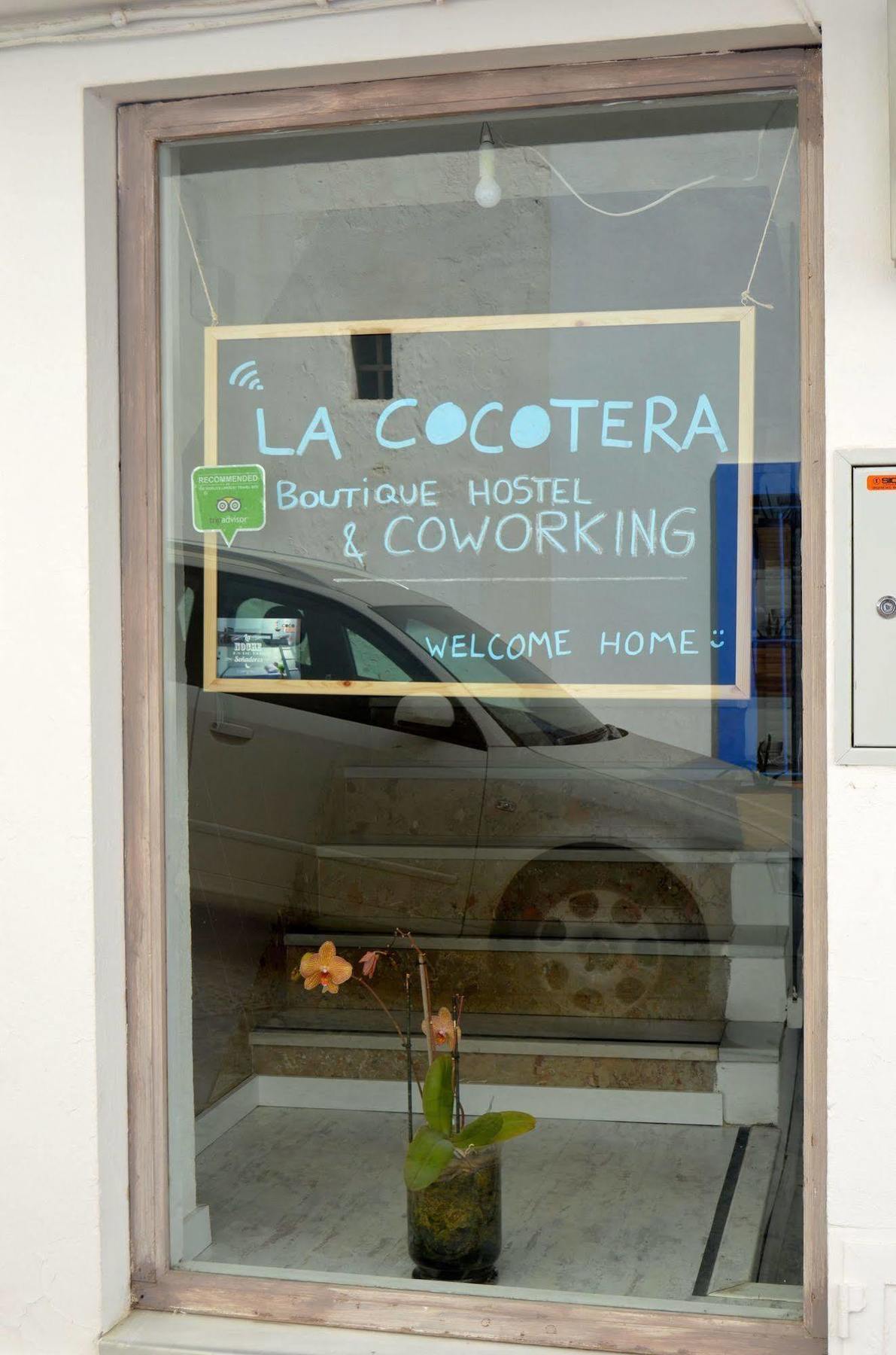 La Cocotera Boutique Hostel & Coworking Тарифа Экстерьер фото